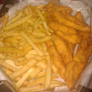 imagem do produto Gurjão de frango com batata frita caixa 25 CM 