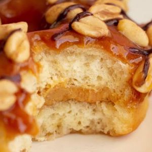 imagem do produto Donuts de amendoim com doce de leite