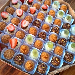 imagem do produto Brigadeiros Premium.