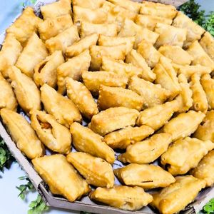 imagem do produto 100 MINI PASTÉIS