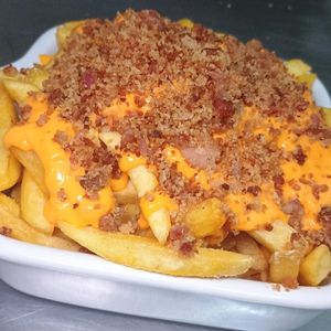 imagem do produto Batata cheddar e Bacon média 