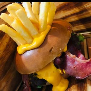 imagem do produto combo smash bacon fritas 