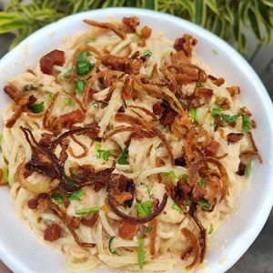 imagem do produto Espaguete com Strogonoff de frango 