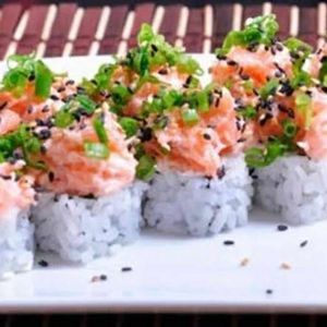 imagem do produto 8 uramaki Salmão batido