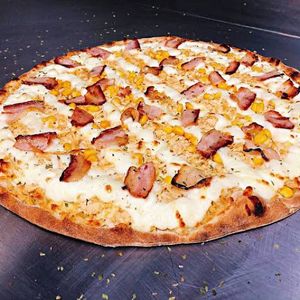 imagem do produto PIZZA GRANDE DE BACON COM CATUPIRY 