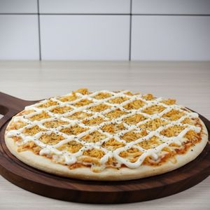 imagem do produto PIZZA GRANDE FRANGO COM CATUPIRY 