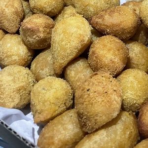 imagem do produto Salgadinhos - 100 unidades 