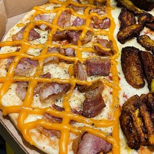 imagem do produto Pizza Média Calabresa c/ cheddar
