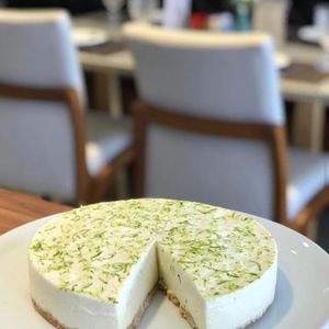 imagem do produto Torta de limão 1,6kg