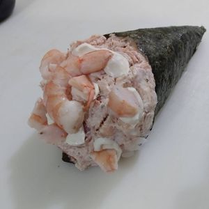 imagem do produto Temaki grelhado , camarão e cream cheese