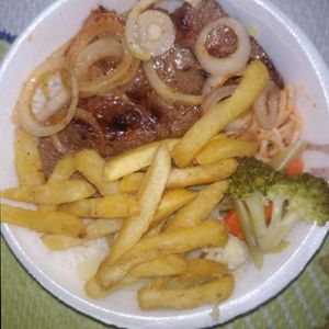 imagem do produto Bife com Batata frita