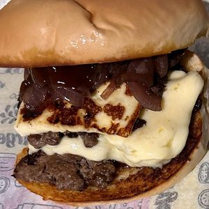 imagem do produto Double Mix burguer + batata+ refri lata 