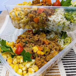 imagem do produto Arroz c/brócolis, carne moída, legumes refogado 