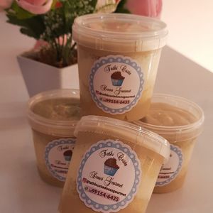 imagem do produto Bolo de Pote de doce de leite com Cocada.