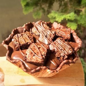 imagem do produto Cestinha de brownie com brigadeiro 