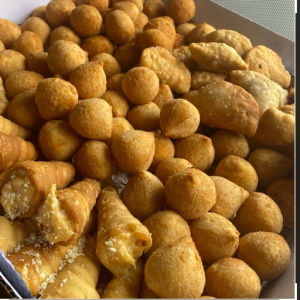 imagem do produto 300 salgados fritos + 30 canudinhos de frango 