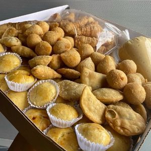 imagem do produto 300 SALGADINHOS (ATÉ 4 OPÇÕES) 😍