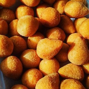 imagem do produto 10 coxinhas de frango 
