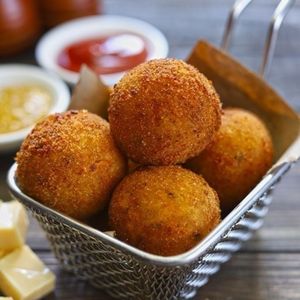 imagem do produto 10 Bolinhos de queijo 