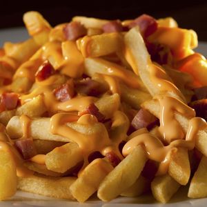 imagem do produto Batata frita com cheddar e bacon G
