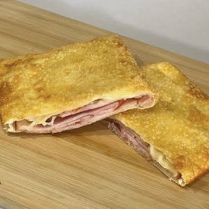 imagem do produto 28-queijo e presunto 