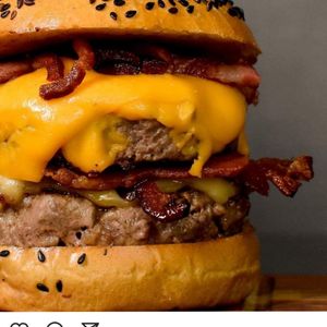 imagem do produto Duplo smash cheddar bacon + batata + bebida 