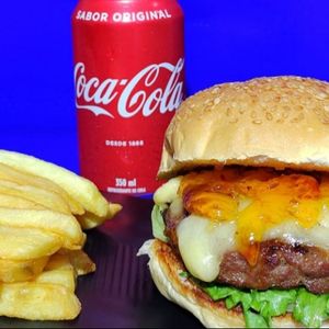 imagem do produto Homem de ferro +fritas+refrigerante lata.