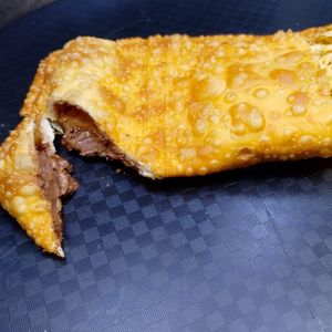 imagem do produto Pastel de carne com borda de Baton 
