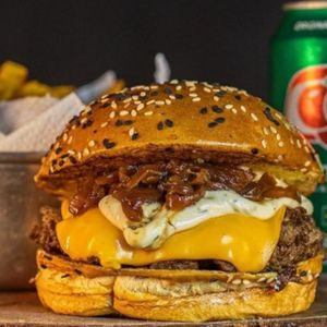 imagem do produto Smash cheddar agridoce  + batata+bebida.