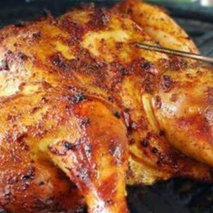 imagem do produto Galeto Na Brasa - Bem Assado -  Serve até 4 pessoas -Acompanha Farofa temperada e Macaxeira  frita  