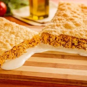 imagem do produto Pastelao de frango e requeijão