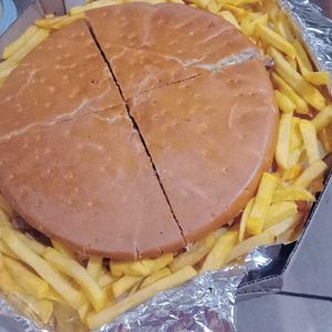 imagem do produto 1 Familia C/Fritas +Biri 2L