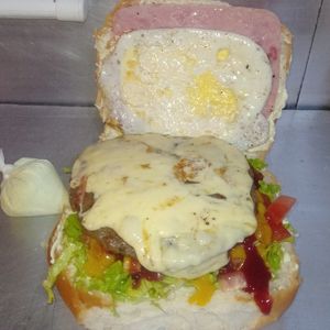 imagem do produto X-Salada