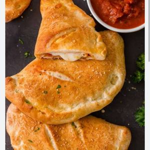 imagem do produto CALZONE 3 QUEIJOS