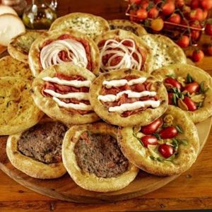 imagem do produto esfiha de Queijo e cheddar