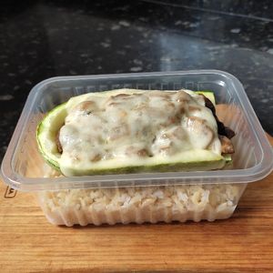 imagem do produto Abobrinha recheada de champignon 