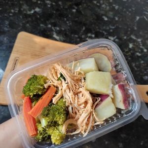 imagem do produto Frango desfiado com batata doce 