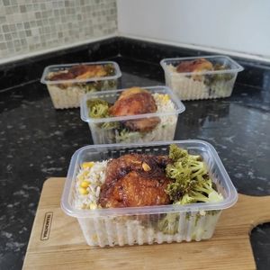 imagem do produto Sobrecoxa de frango assada 