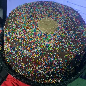 imagem do produto Bolo alegria (18cm)
