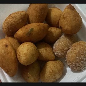 imagem do produto 15 salgadinho variados 