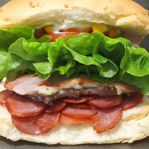 imagem do produto X- Calabresa especial 