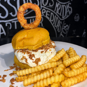 imagem do produto Onion Crispy + fritas