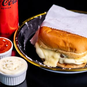 imagem do produto X- Burguer 