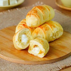 imagem do produto Enroladinho de queijo 1kg ( prox 23 unidades.)