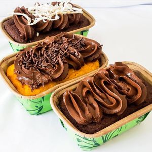 imagem do produto Bolo low carb mini com cobertura / 200g