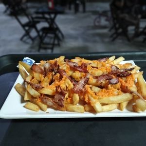 imagem do produto Batata com cheddar e bacon 