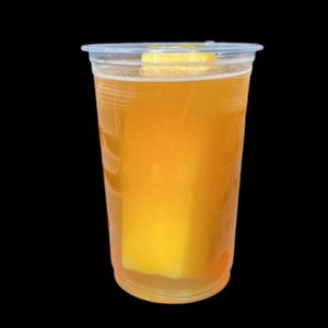 imagem do produto Corpão de vodka tradicional, Com gelo de côco e energético de Abacaxi com Hortelã 