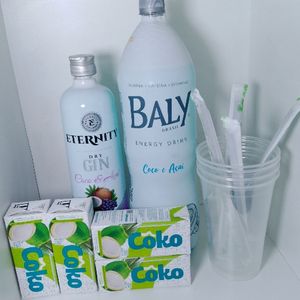 imagem do produto Combo gin Eternity coco e açaí com energético de coco com açaí + 4 gelos de coco + 4 copos e 4 canudos 