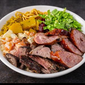 imagem do produto Marmitex padrão com duas opções de carne