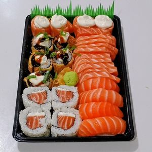 imagem do produto Combo nory Premium ( com sashimi fresco) 27 peças 